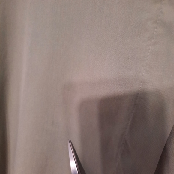 IMAGE 100% Silk VTG Light Green Shirt - Picture 8 of 8